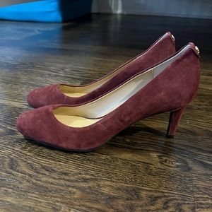 Michael Kors Jenna Flex Pump Size 6